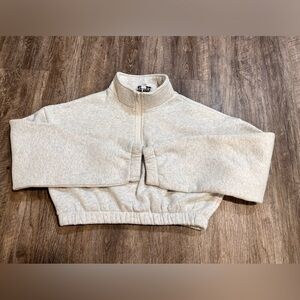 Women’s Preowned Tic Toc very cropped a zip sweatshirt Sz M